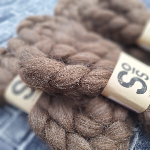 ICELANDIC wool top - Brown - Image 2