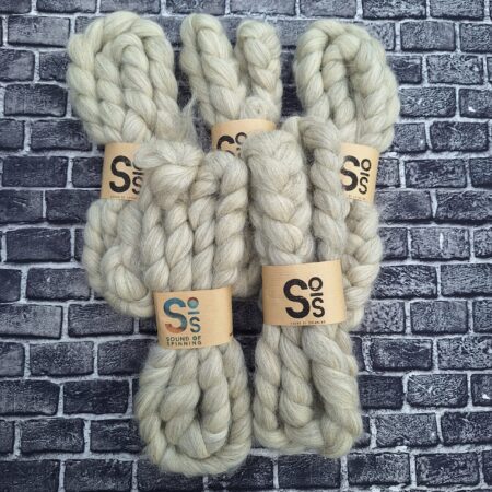 FAROE ISLAND wool top -Light grey