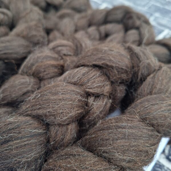 CORRIEDALE wool top - Brown - Image 4