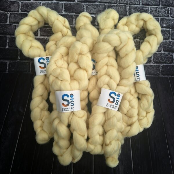 SHETLAND wool top - White - Image 3